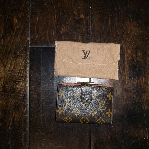 Louis Vuitton Monogram French coin purse Wallet - Picture 2 of 8